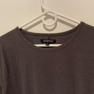 Elwood Curved Hem T-shirt - Charcoal (Size L)